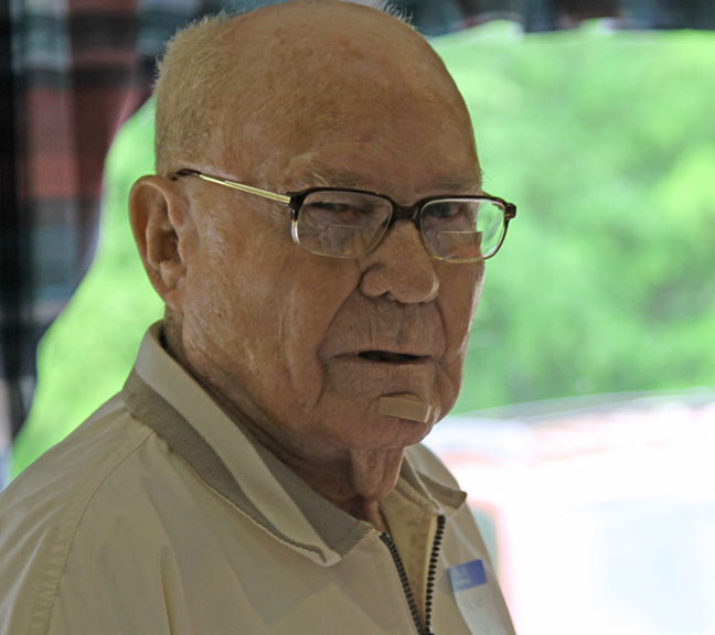 This image has an empty alt attribute; its file name is red-2010.jpg